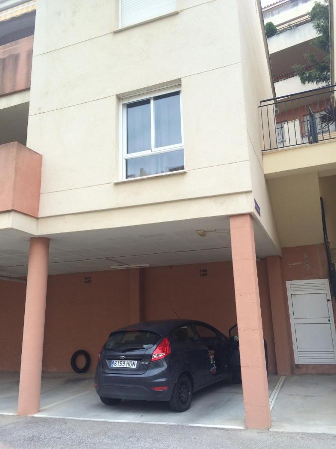 Апартаменты Piso En Zona Tranquila De - Torrequebrada Golf Бенальмадена Экстерьер фото