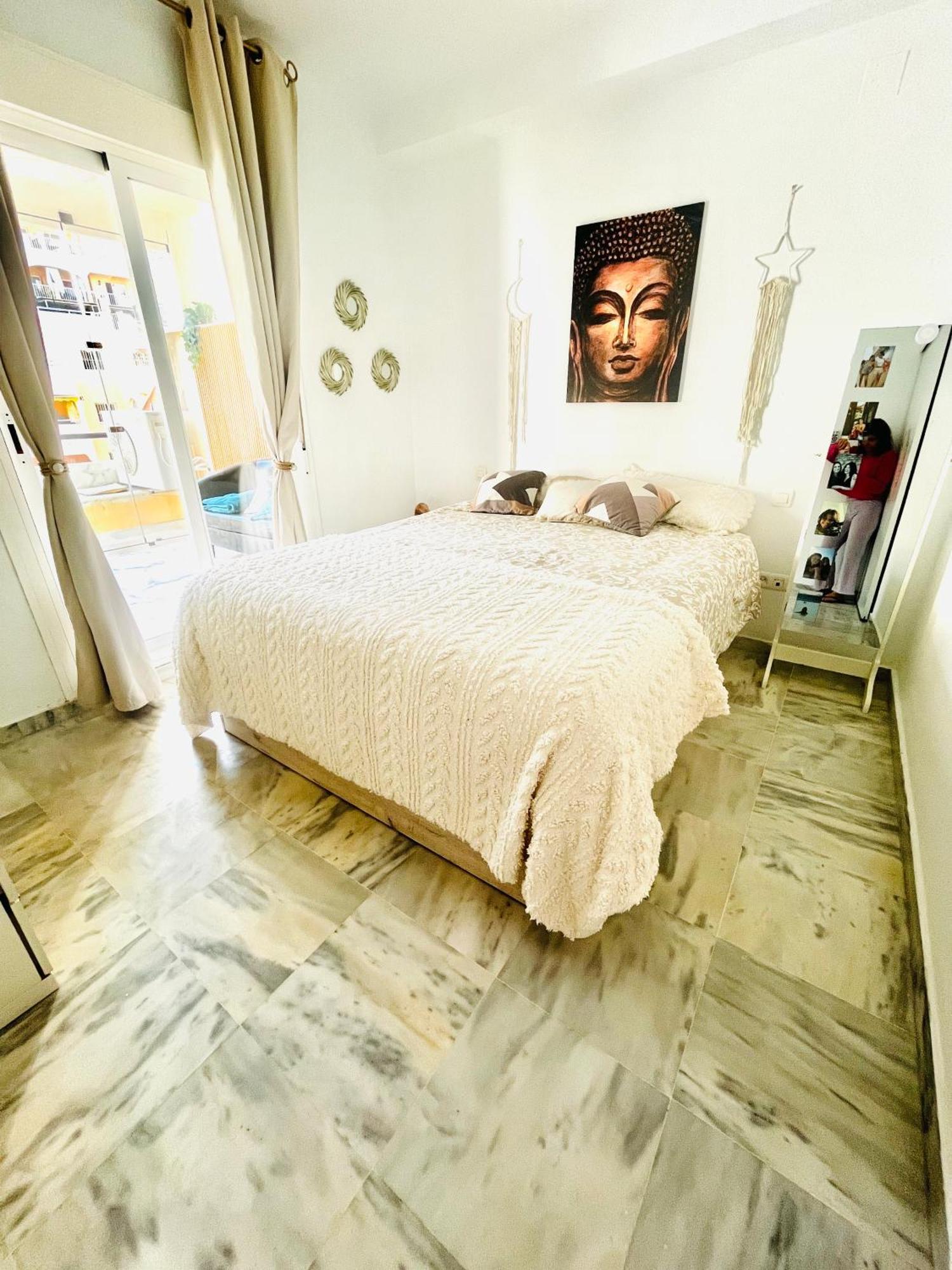 Апартаменты Piso En Zona Tranquila De - Torrequebrada Golf Бенальмадена Экстерьер фото